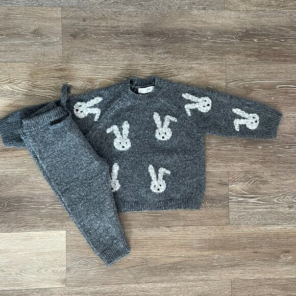 ZARA Baby Knit Bunny Set - Size 12/18M (NWT) - Picture 1 of 3